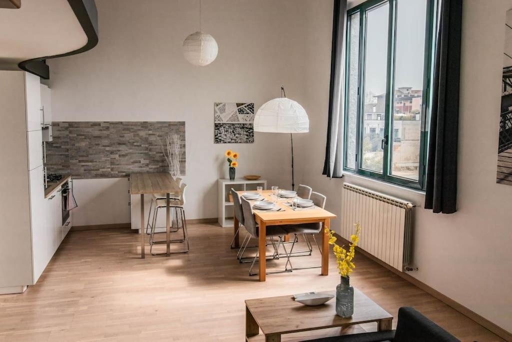 Cozy Loft - Luxury And Quiet Apartamento Milão